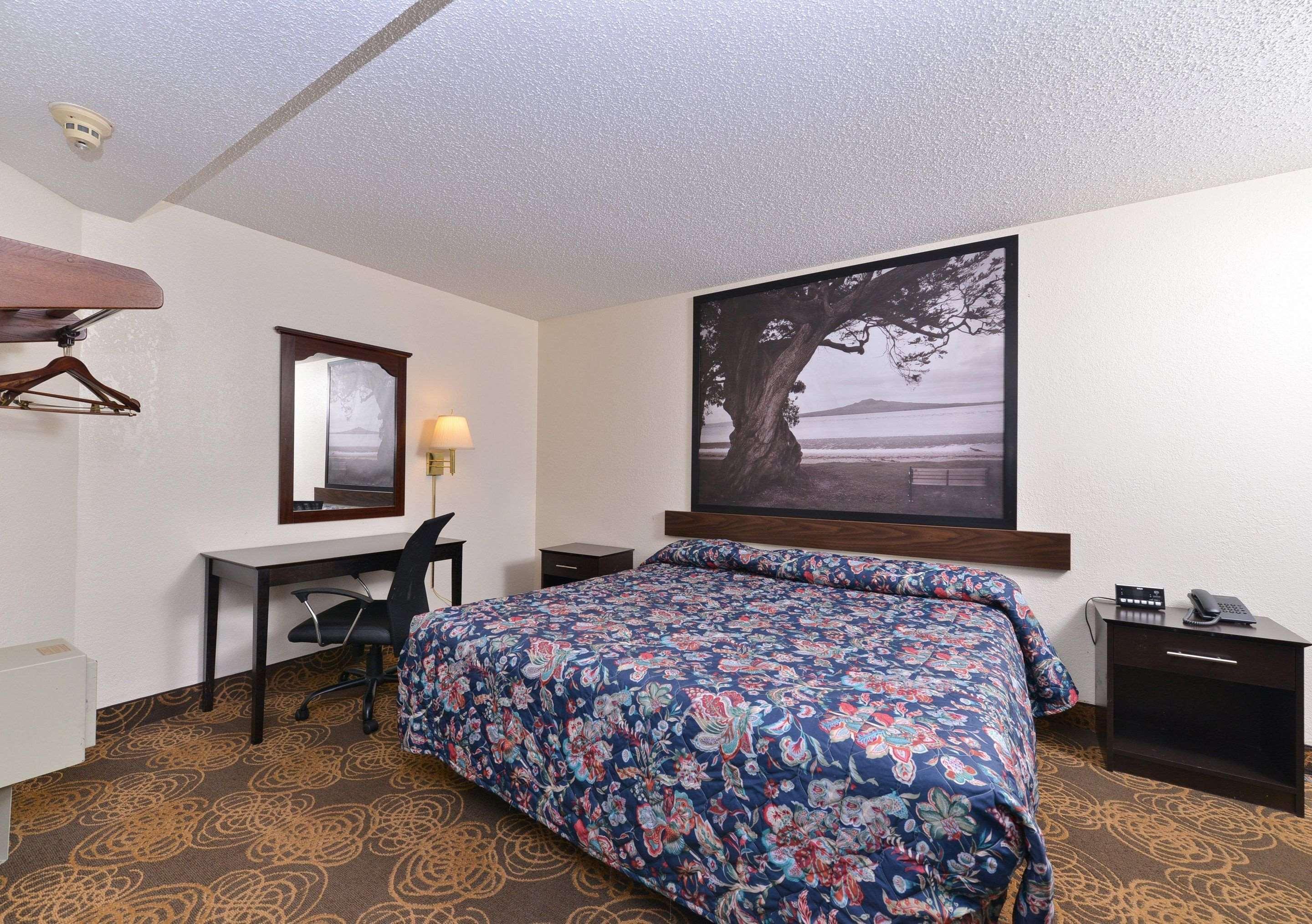 Rodeway Inn Waukegan - Gurnee Eksteriør billede